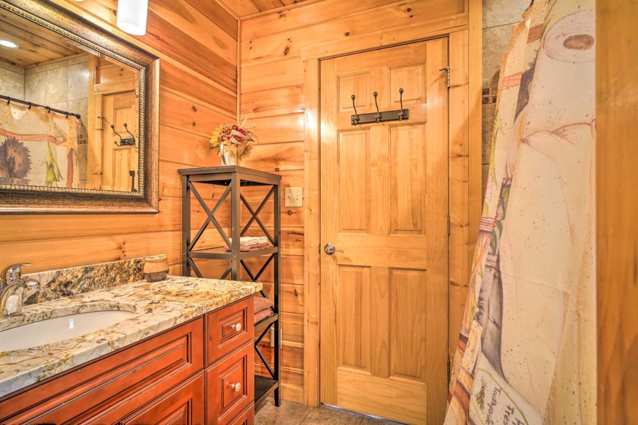 Pigeon Forge Cabin Sauna, Saltwater Pool And Views! 세비어빌 외부 사진